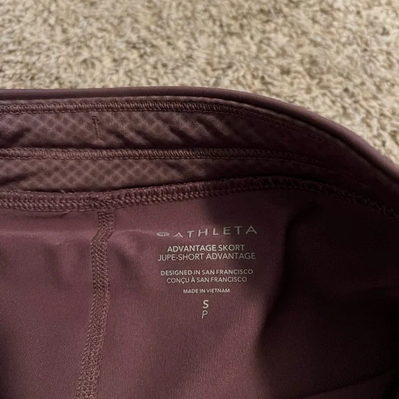 Athleta pleaded skirt size small - Picture 4 of 6